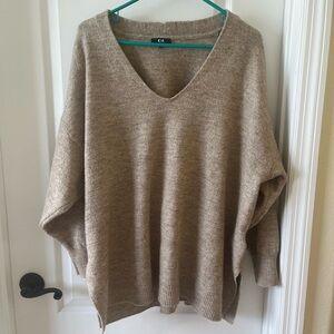 XXL Wool Blend V-Neck 3/4 Sleeve Pullover Sweater